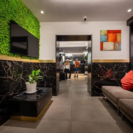 Trevi - Gruppo Trevi מלון 3*