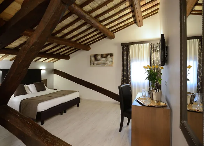 Trevi - Gruppo Trevi מלון רומא