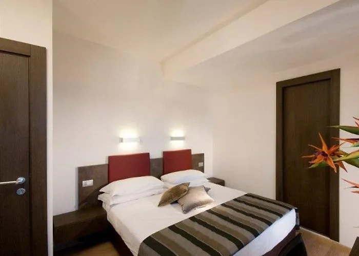 Trevi - Gruppo Trevi 3* רומא