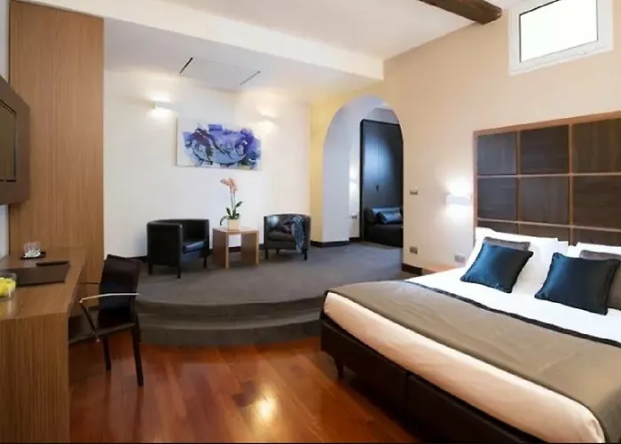 מלון Trevi - Gruppo Trevi 3*