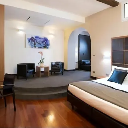 Hotell Trevi - Gruppo Trevi 3*